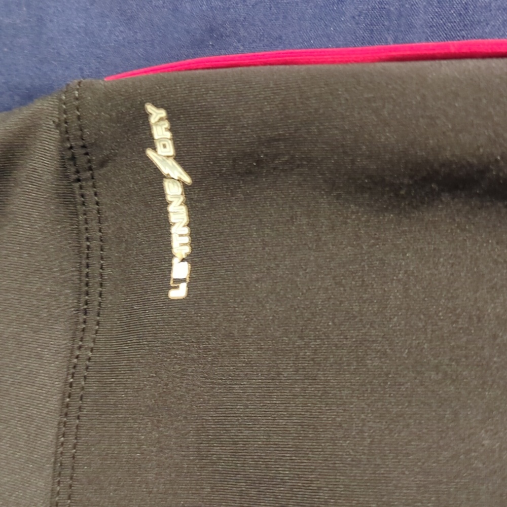 Workout Capris - image 4